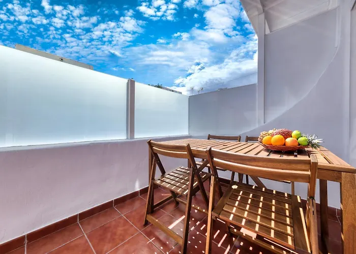 Puerto Rubi 4 - 100m To The By Lanzarote بويرتو ذيل كارمين